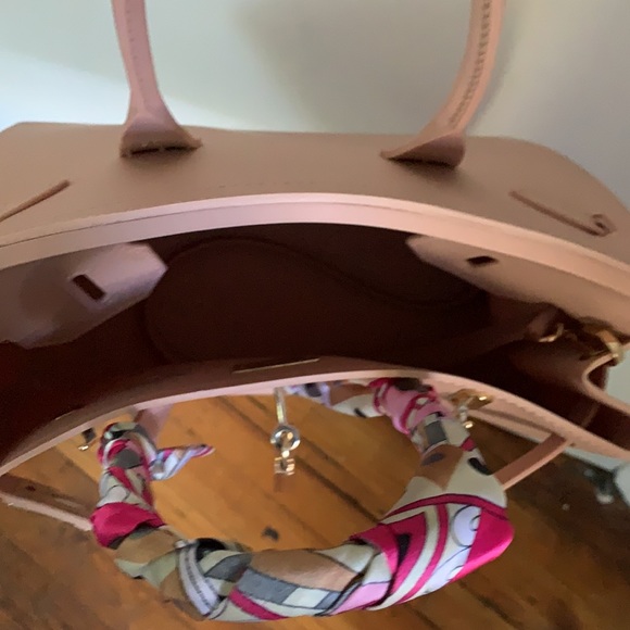 Black Sheep Scarf Bag - Picture 6 of 14